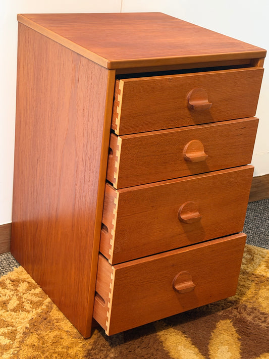 Stag Cantata chest of drawers. Bedside cabinet. Mid century design