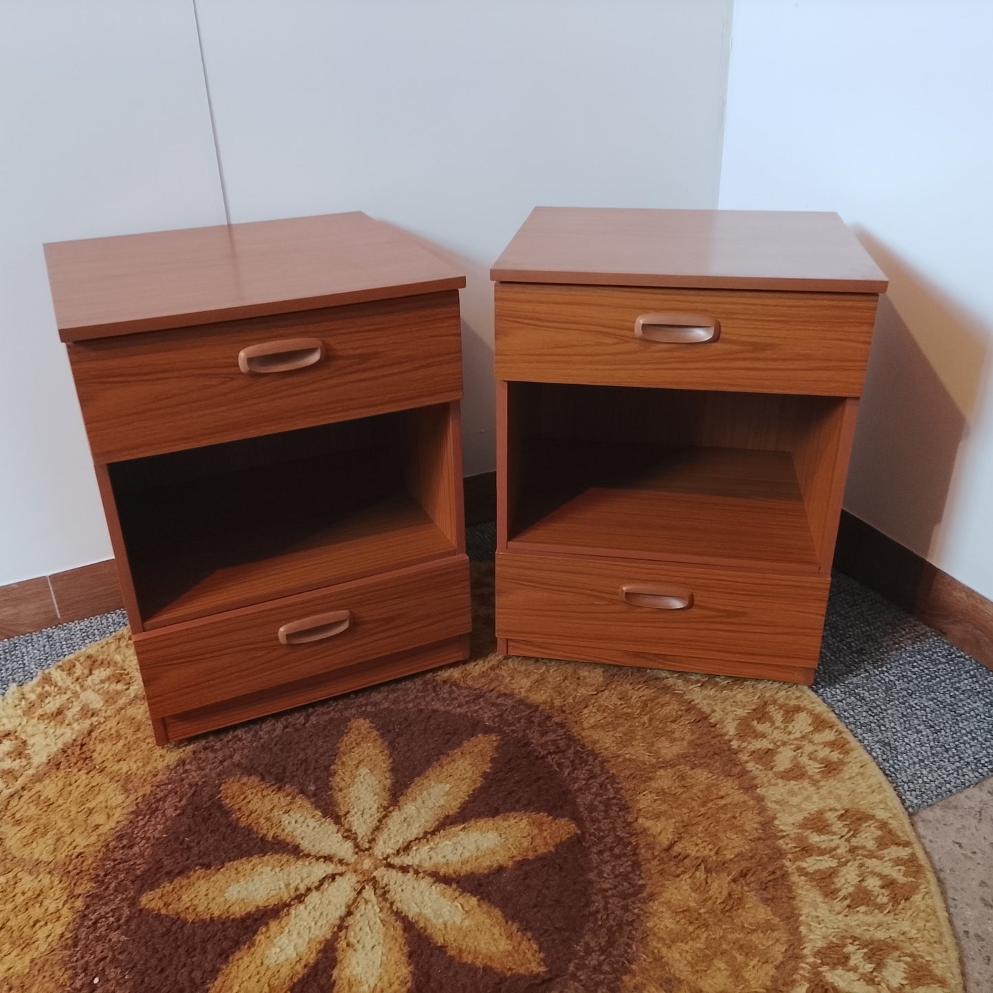 Pair of bedside cabinets by Schreiber